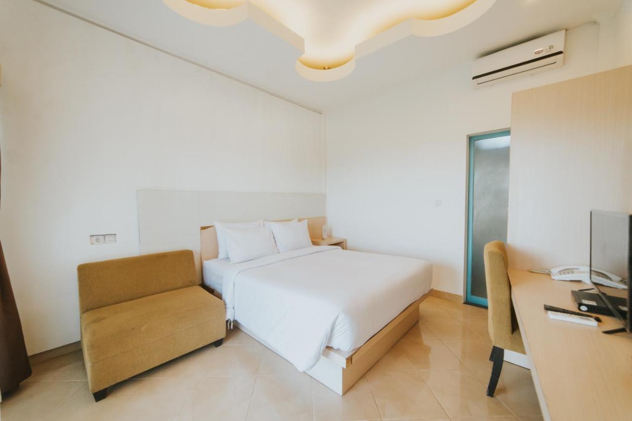 Birru Inn Kuta  Экстерьер фото