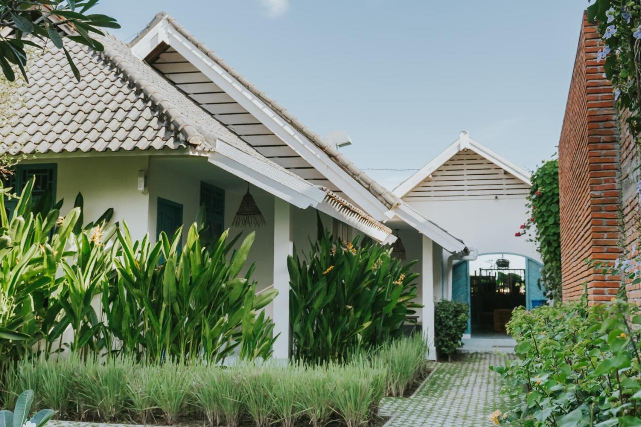 Birru Inn Kuta  Экстерьер фото